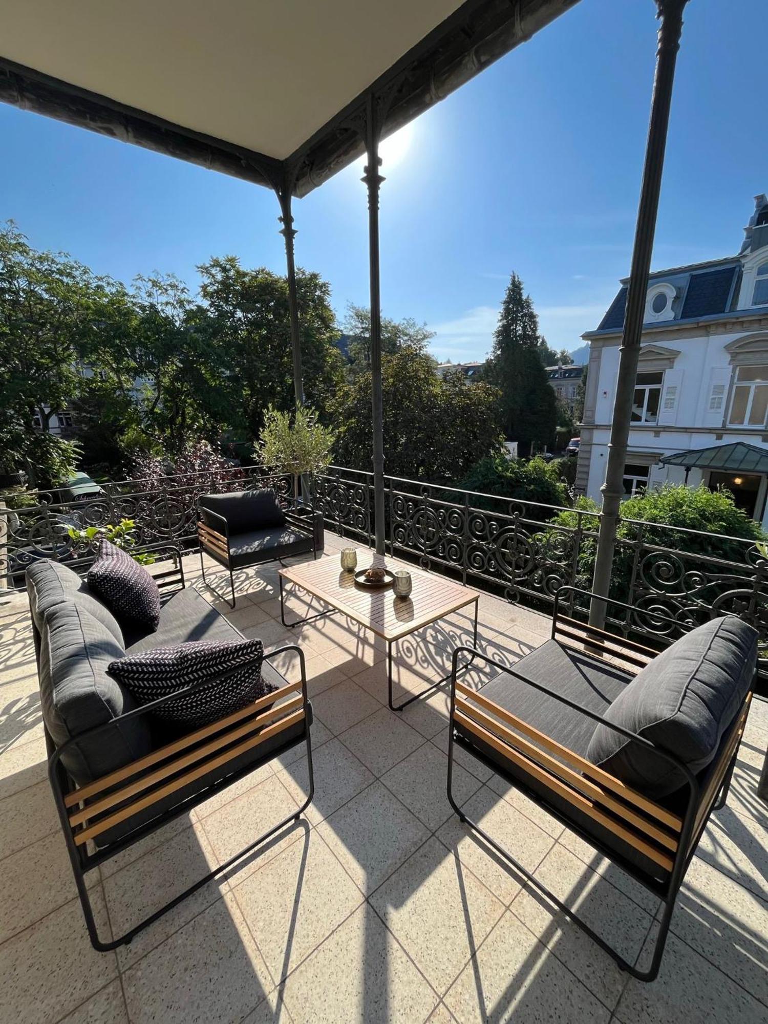 Luxury In Baden-baden's Best Area Apartment *